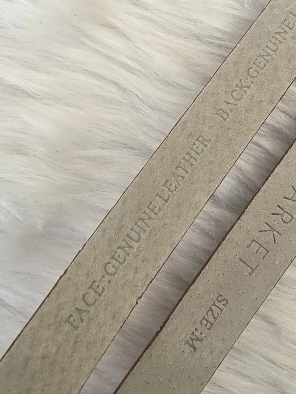White House Black Market Brown Genuine Leather Stretch Waist Belt Size M 31-41